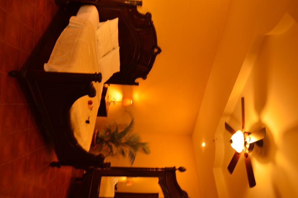 Hotel Real Leon Room photo